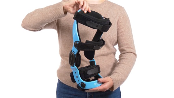 DonJoy-Defiance-Knee-Orthosis-Thumbnail